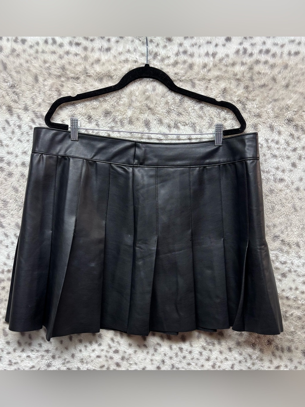 ABERCROMBIE & FITCH VEGAN LEATHER SKIRT